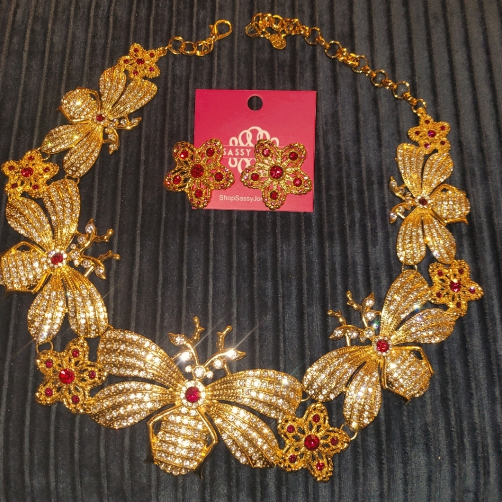 Sassy Jones Hollidazzle Set